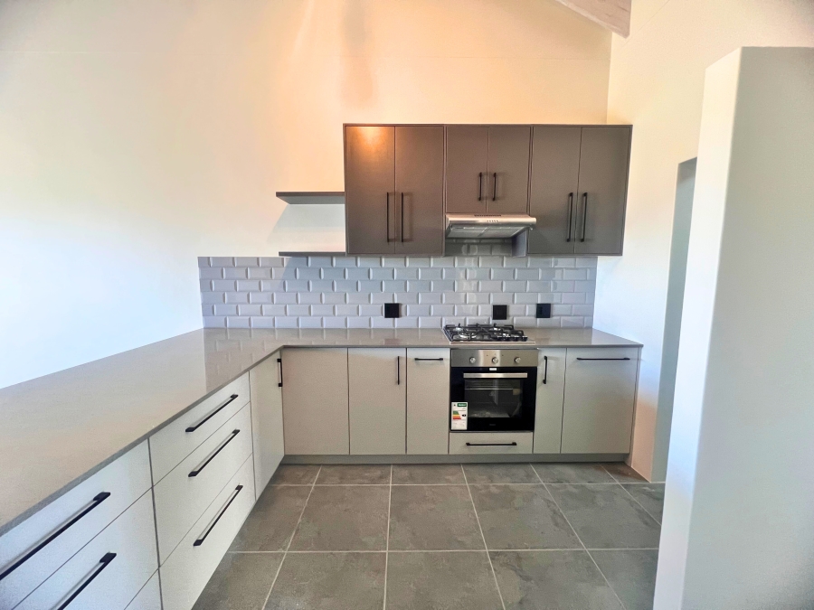 2 Bedroom Property for Sale in Villa Diamante Western Cape